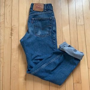 Levi’s mom jeans